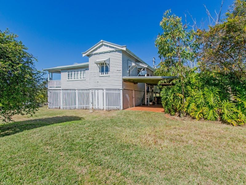 35 Down Street, Esk QLD 4312