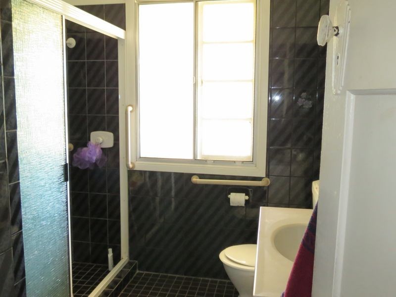 37 Pryce Street, Toogoolawah QLD 4313