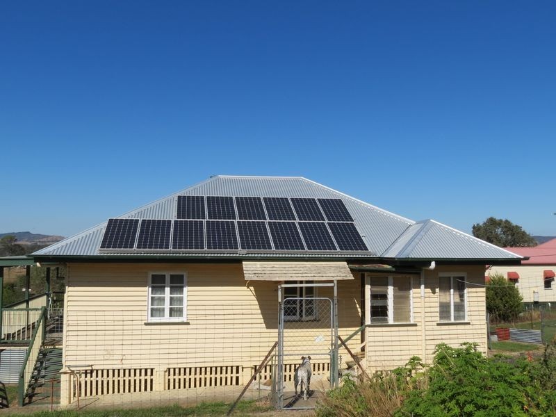 37 Pryce Street, Toogoolawah QLD 4313