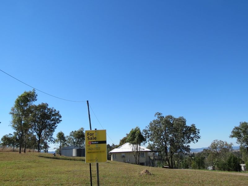 37 Pryce Street, Toogoolawah QLD 4313