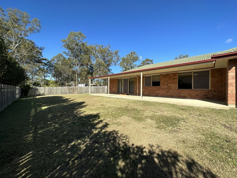 17 Keeley Place, Esk QLD 4312