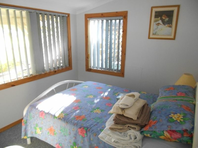 15 Gipps Street, Somerset Dam QLD 4312