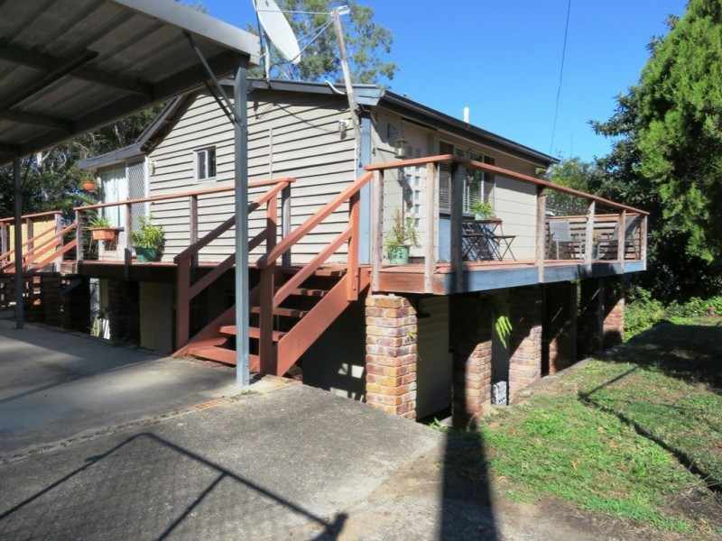 4 Jubilee Street, Somerset Dam QLD 4312