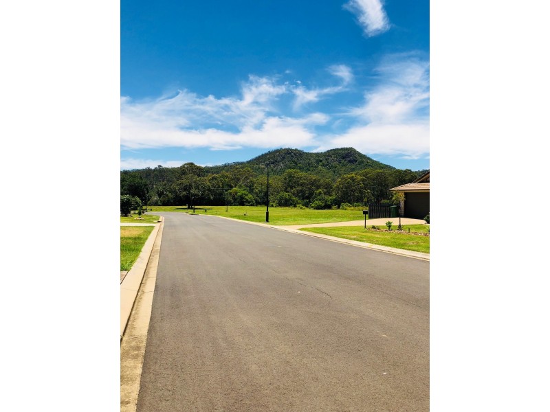1 The Chase Estate, Esk QLD 4312