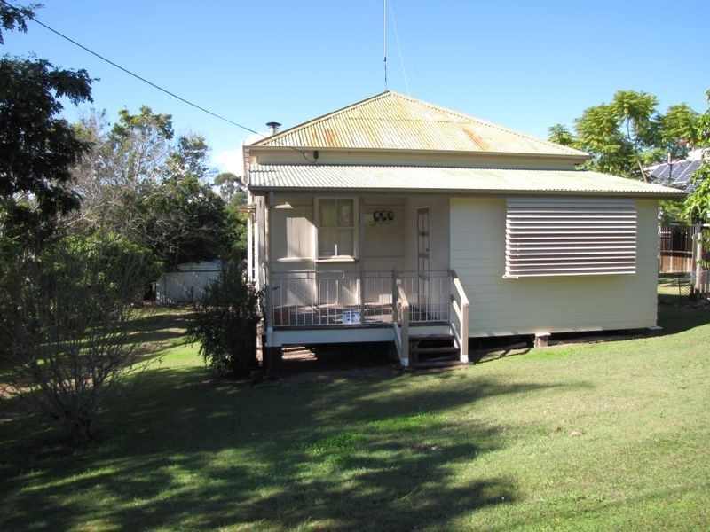 34 Drem, Toogoolawah QLD 4313
