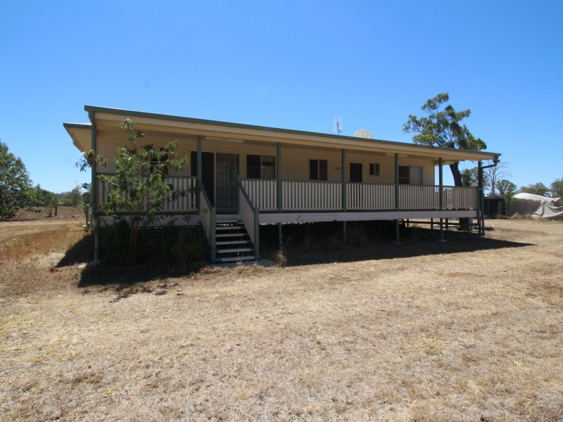49 Werner Lane, Toogoolawah QLD 4313