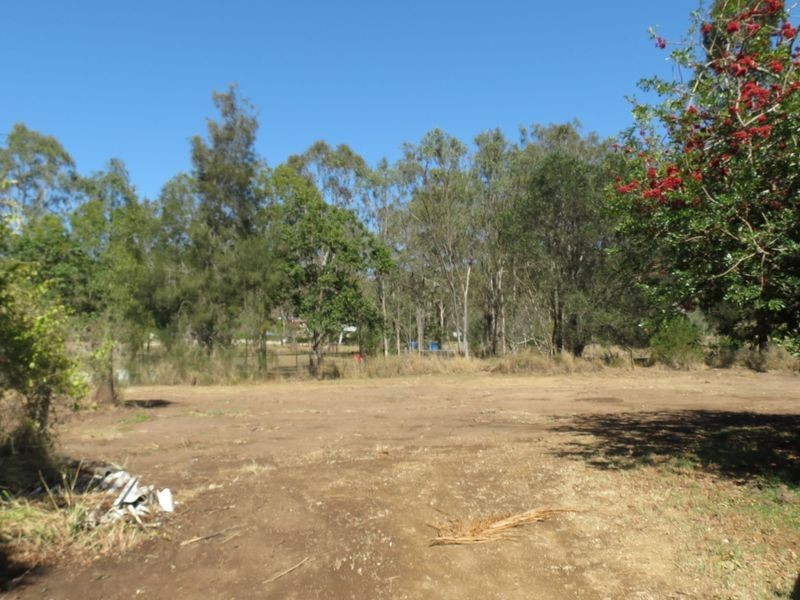 284 Ipswich Street, Esk QLD 4312