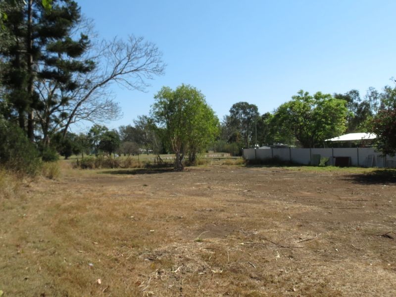 286 Ipswich Street, Esk QLD 4312