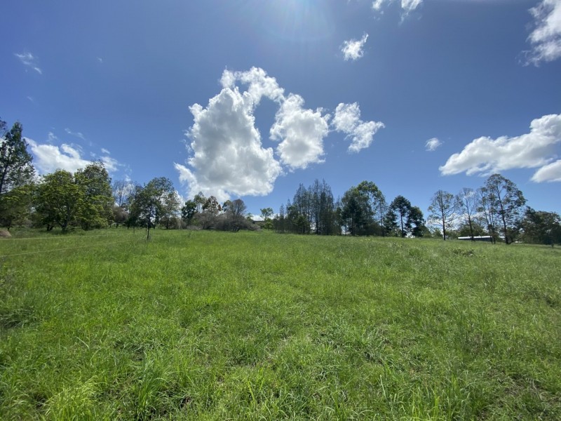 624 Esk Crows Nest Road, Biarra QLD 4313