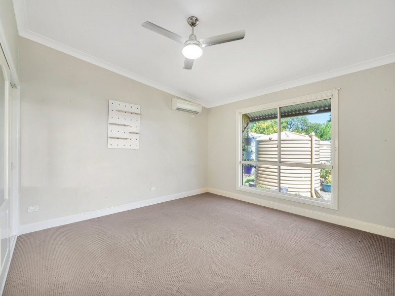 15 Edward Street, Toogoolawah QLD 4313