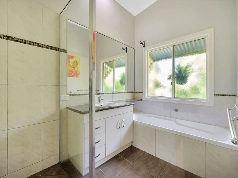 15 Edward Street, Toogoolawah QLD 4313