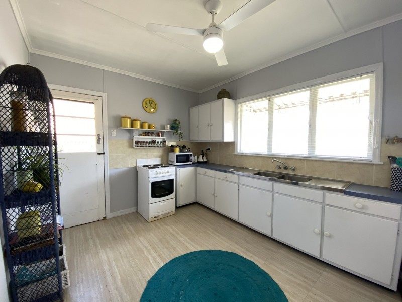 31 Adelaide Street, Esk QLD 4312