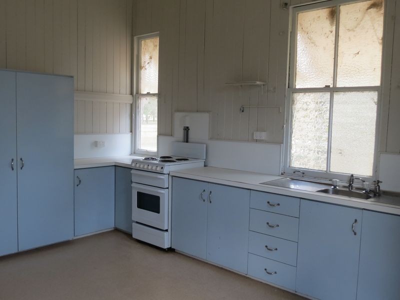 95 Ivory Creek Road, Toogoolawah QLD 4313