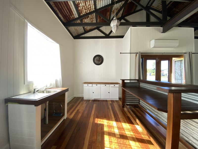 11 Cairnscroft Street, Toogoolawah QLD 4313