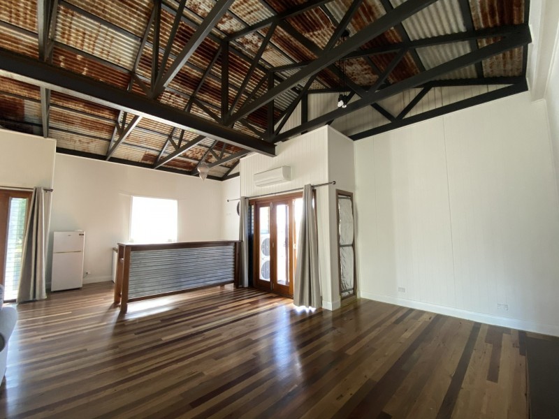 11 Cairnscroft Street, Toogoolawah QLD 4313