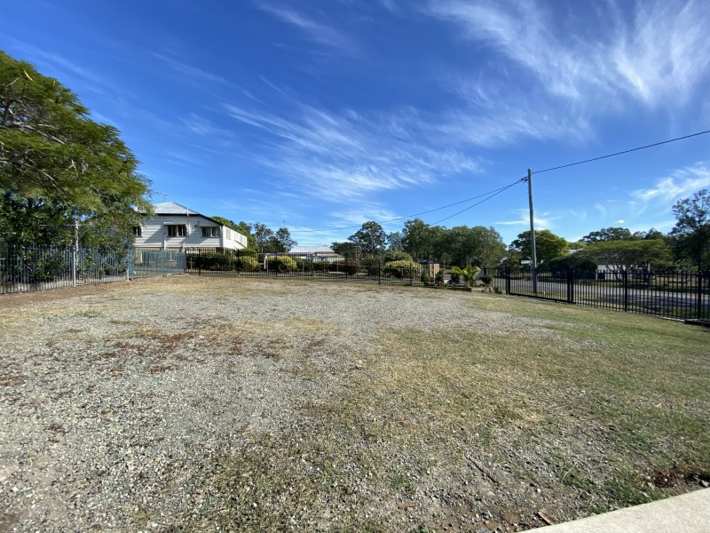 11 Cairnscroft Street, Toogoolawah QLD 4313