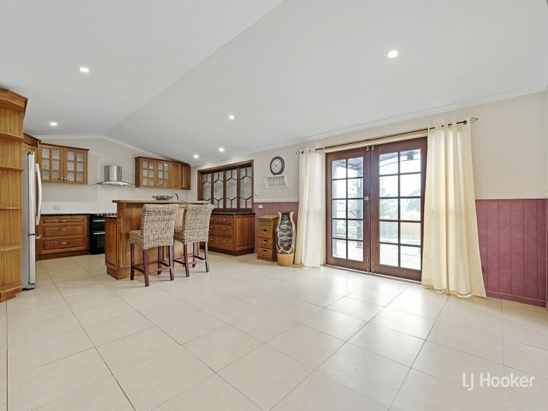 953 Coominya Connection Road, Mount Tarampa QLD 4311