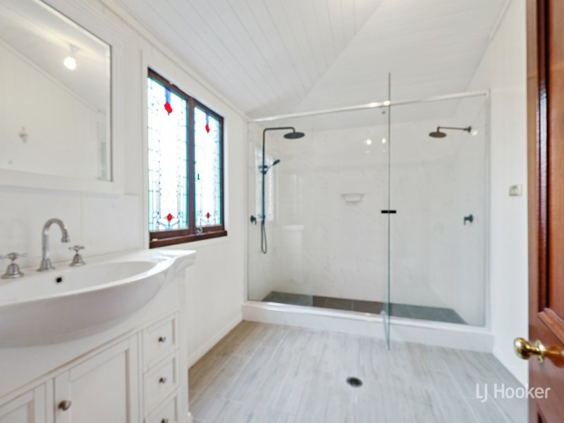 953 Coominya Connection Road, Mount Tarampa QLD 4311