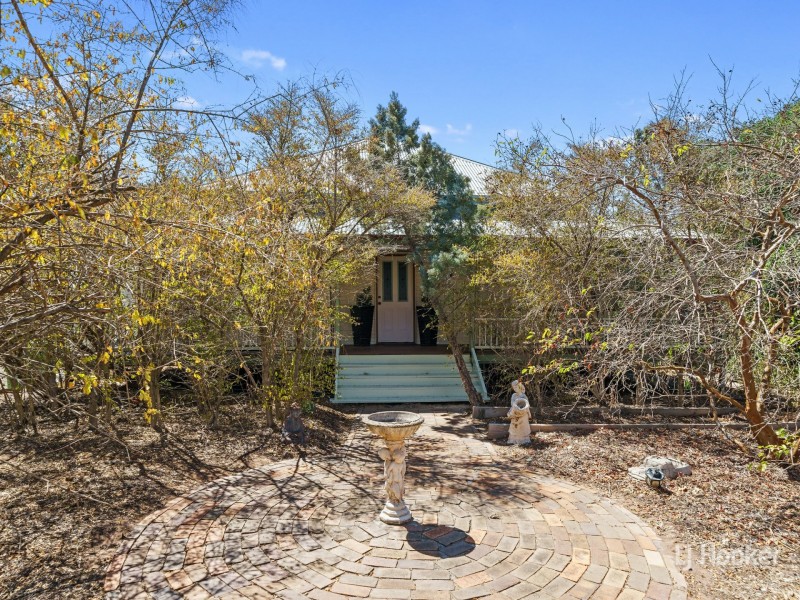 953 Coominya Connection Road, Mount Tarampa QLD 4311