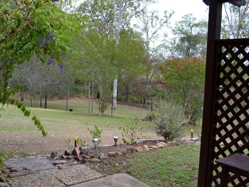 73 Elm Street, Esk QLD 4312