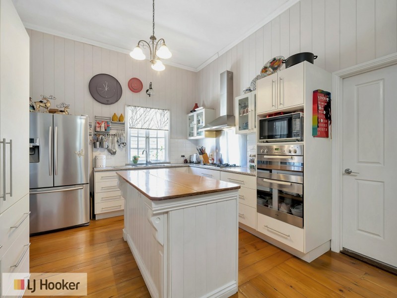 29 Middle Street, Esk QLD 4312