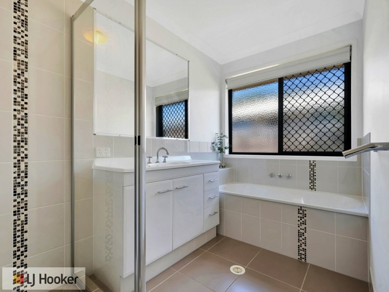 18 Jelica Place, Esk QLD 4312