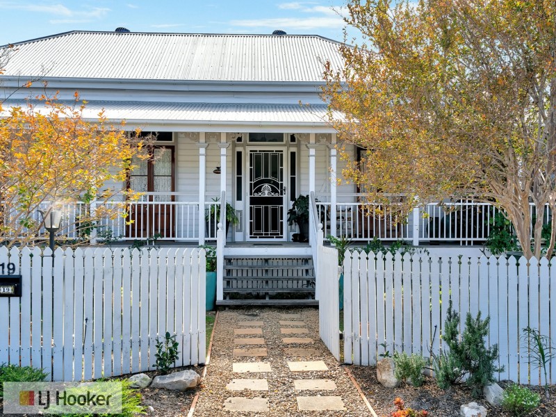 19 Highland Street, Esk QLD 4312
