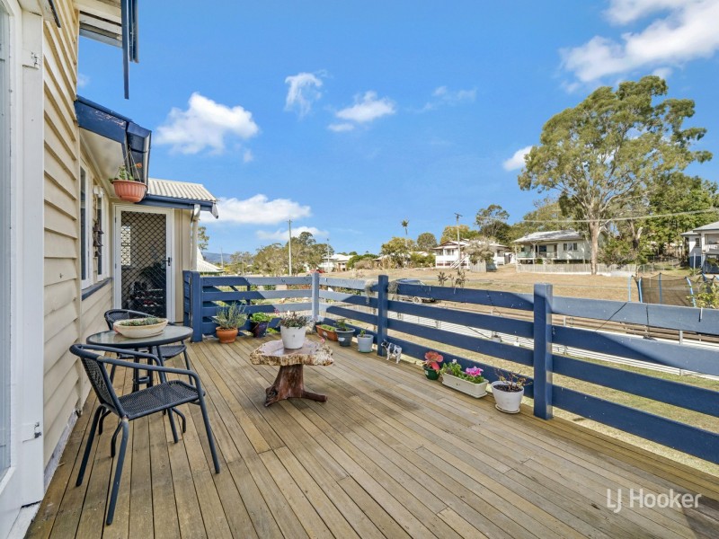 71 Dingyarra Street, Toogoolawah QLD 4313