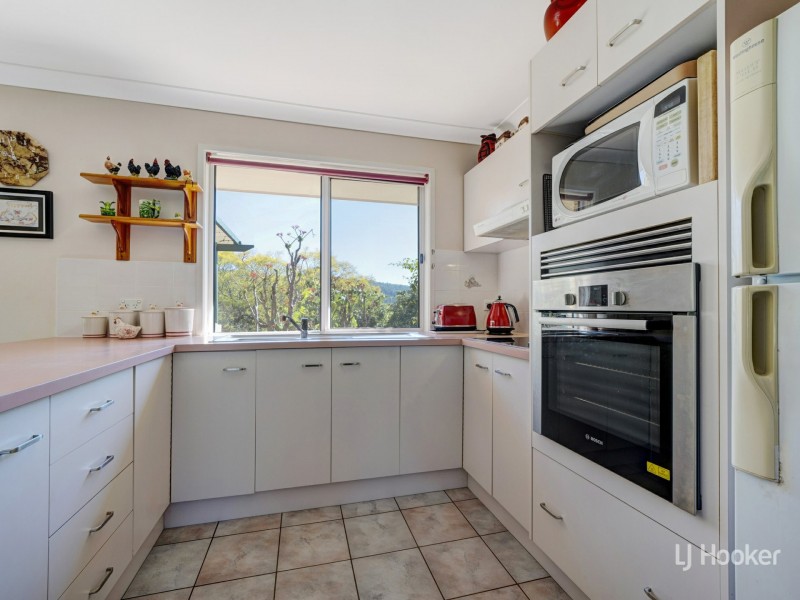 28 Brough Court, Esk QLD 4312