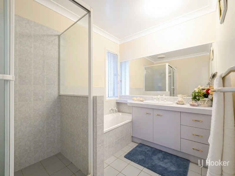 28 Brough Court, Esk QLD 4312