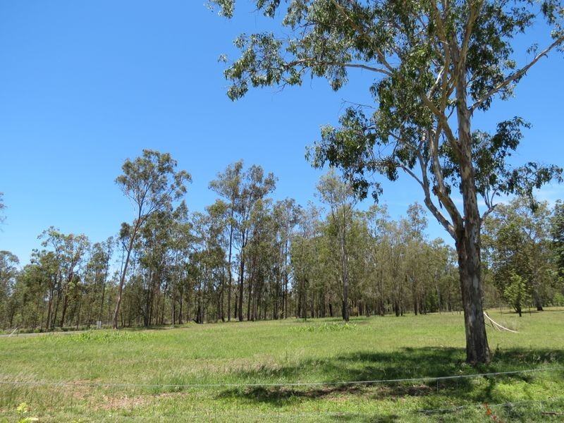 20 Langtons Lane, Esk QLD 4312