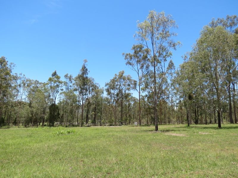 20 Langtons Lane, Esk QLD 4312