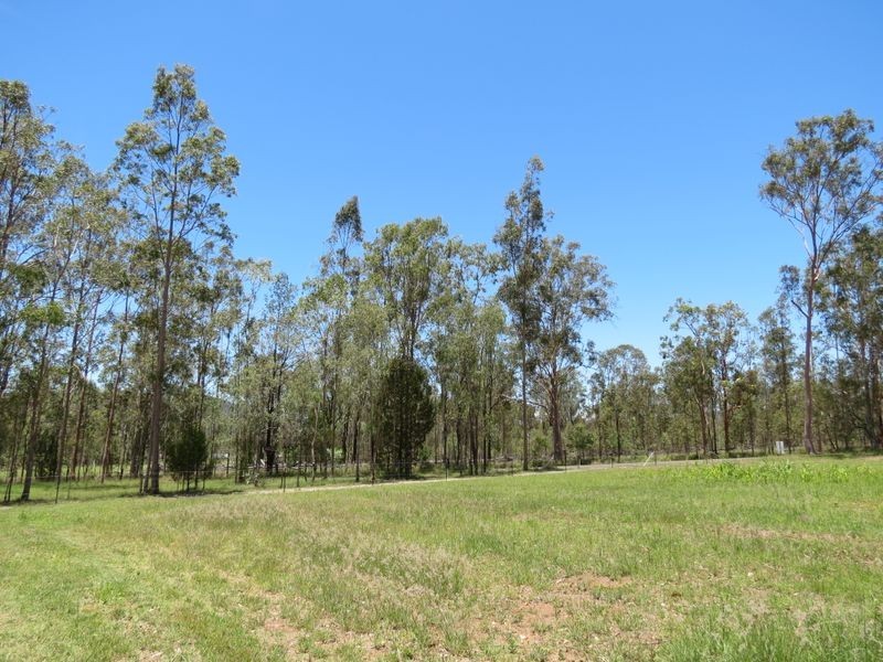 20 Langtons Lane, Esk QLD 4312