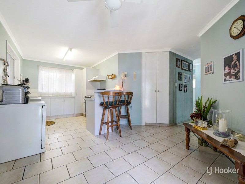 16 William Street, Linville QLD 4306