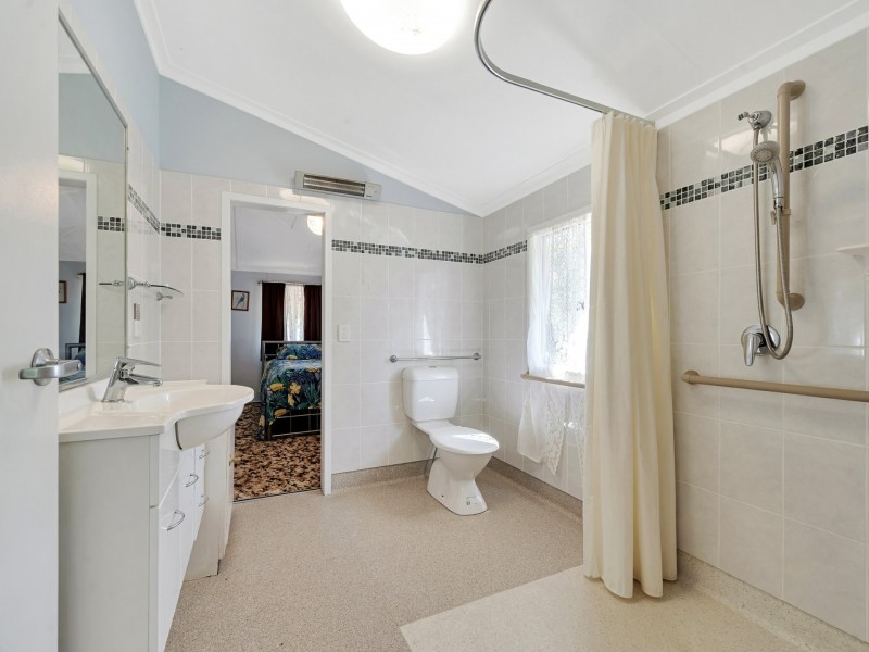 30 Down Street, Esk QLD 4312