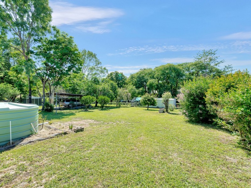 30 Down Street, Esk QLD 4312