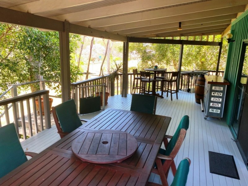 1 Guldbransen Street, Somerset Dam QLD 4312