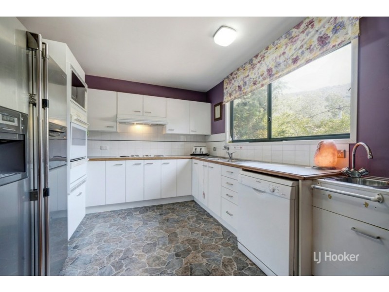 1 Guldbransen Street, Somerset Dam QLD 4312