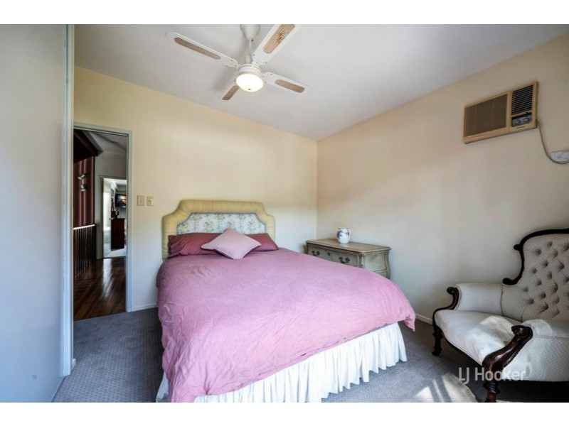 1 Guldbransen Street, Somerset Dam QLD 4312