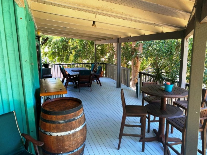 1 Guldbransen Street, Somerset Dam QLD 4312