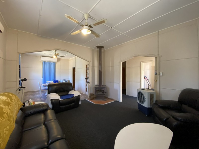 1 Eskdale Street, Moore QLD 4306