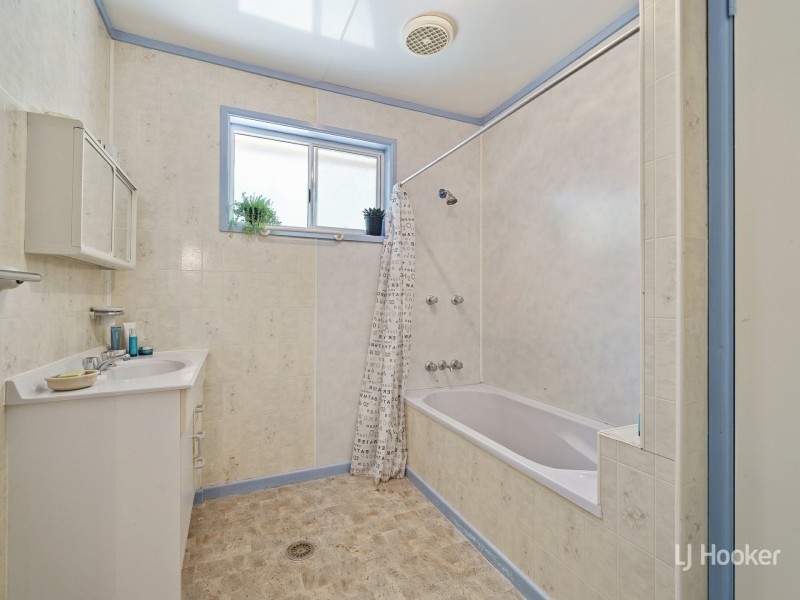 6478 Brisbane Valley Highway, Ottaba QLD 4313