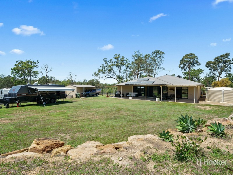 41 Essex Court, Mount Hallen QLD 4312
