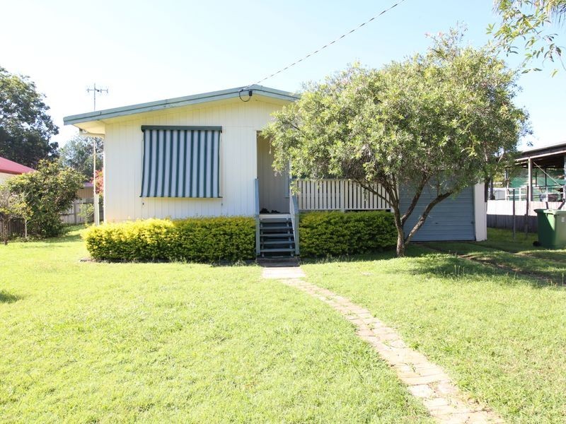 14 Short Street, Esk QLD 4312