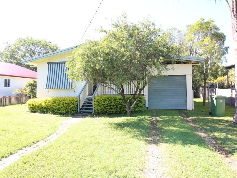 14 Short Street, Esk QLD 4312