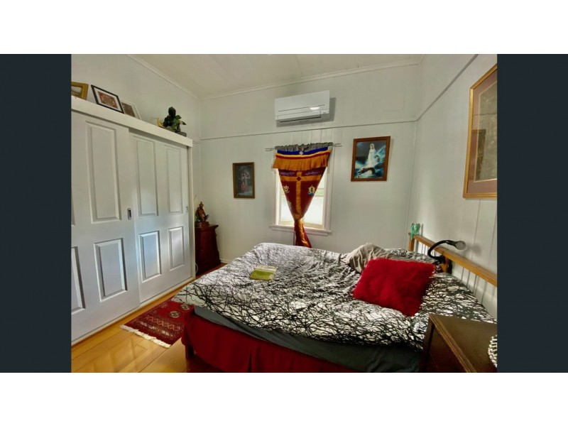 55 Ipswich Street, Esk QLD 4312