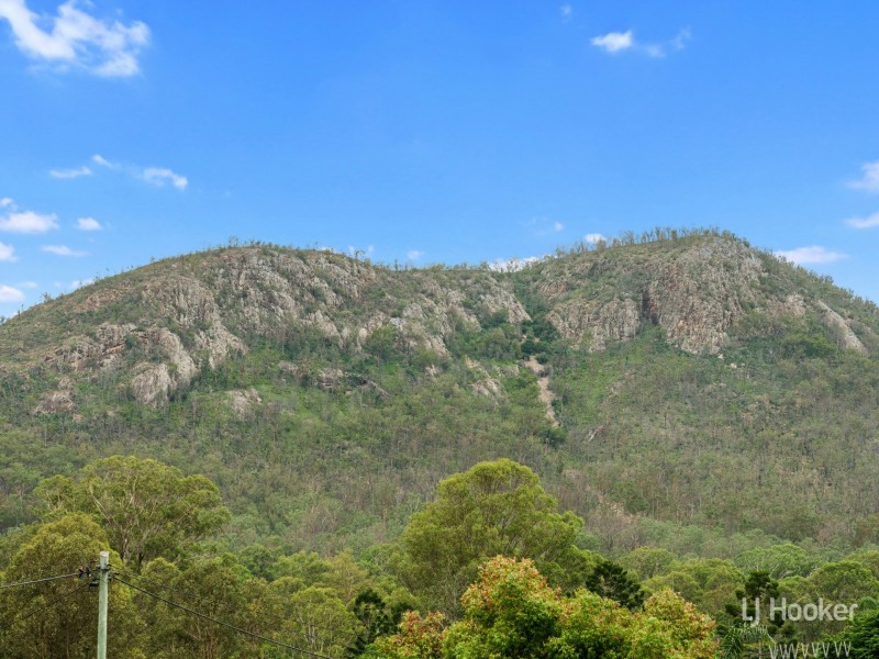 42 Barbour Street, Esk QLD 4312