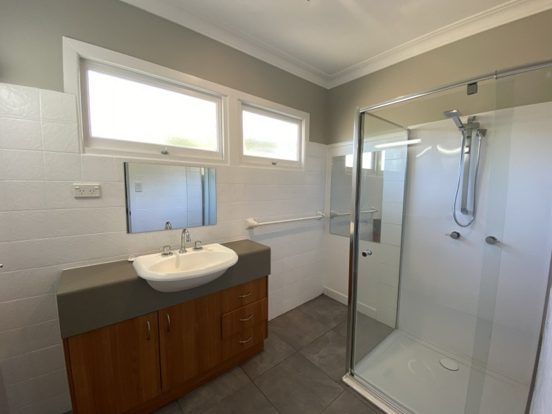 42 Barbour Street, Esk QLD 4312