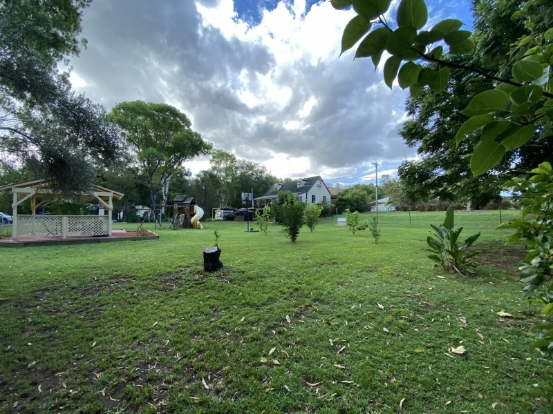 6 Paterson Road, Moore QLD 4306