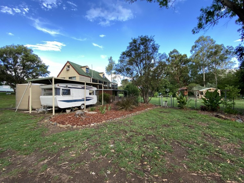 6 Paterson Road, Moore QLD 4306